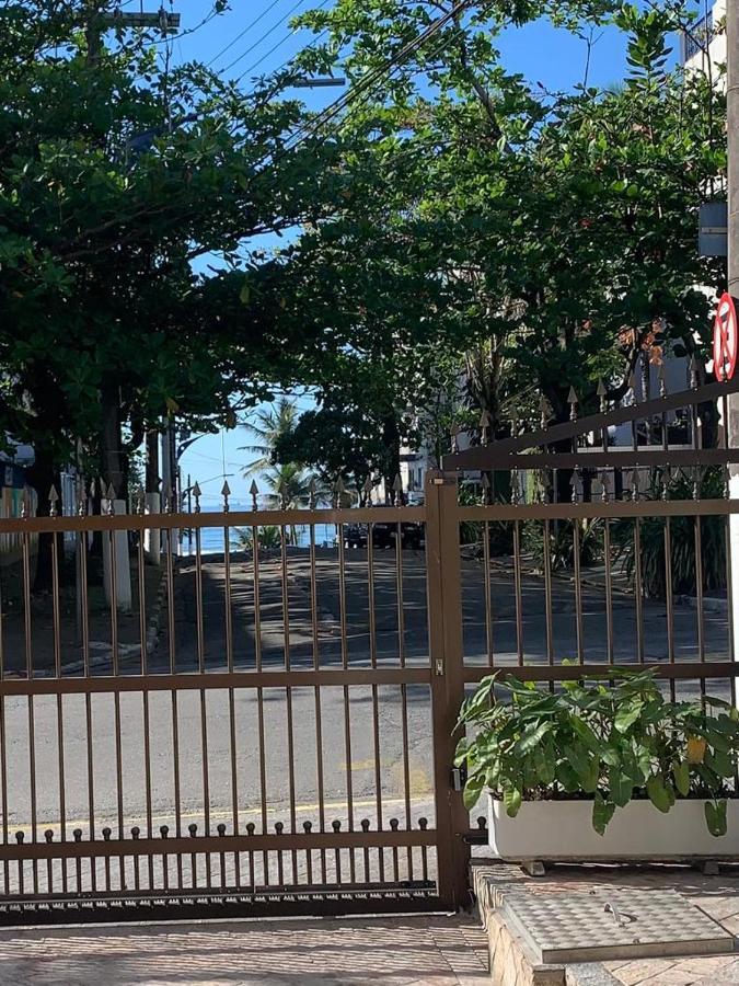 Apto 1 Suite A 30 Mts. Da Praia Do Tombo - Γκουαρούχα Εξωτερικό φωτογραφία